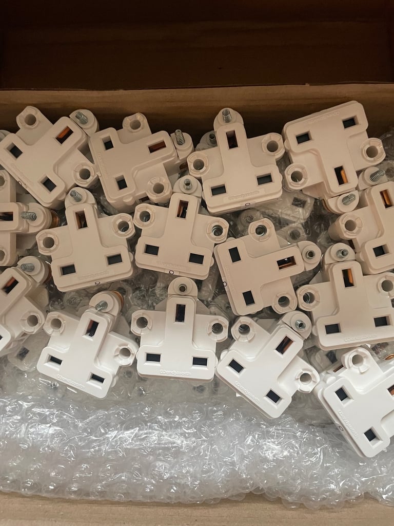 image for 668x Wandsworth 13201/WR2/12 13amp Socket Module (JPTM145778)