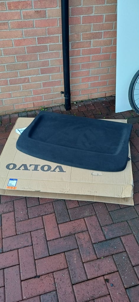 image for Volvo V40 Parcel Shelf