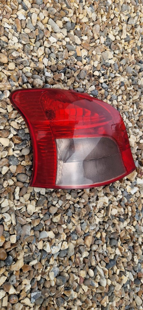 Toyota Yaris 06-10 MK2 Passenger Side Left Rear Tail light N/S/R 815610D120
