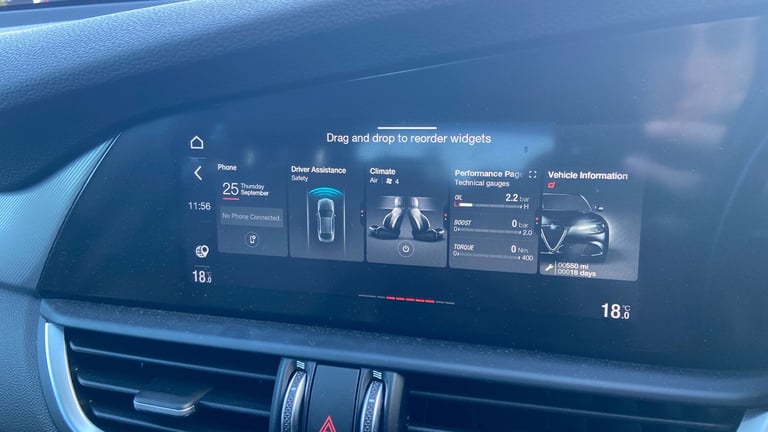 2021 Alfa Romeo Giulia 2.0T Veloce Saloon 4dr Petrol GPF Auto Euro 6 (s/s) (280 ps) Saloon Petrol...