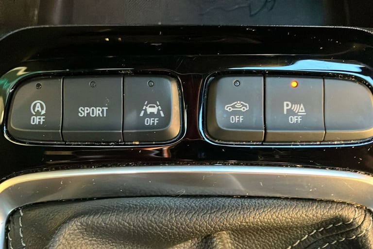  Vauxhall Corsa 1.2 Turbo Ultimate Hatchback 5dr Petrol Manual Euro 6 s/s 100 Ps