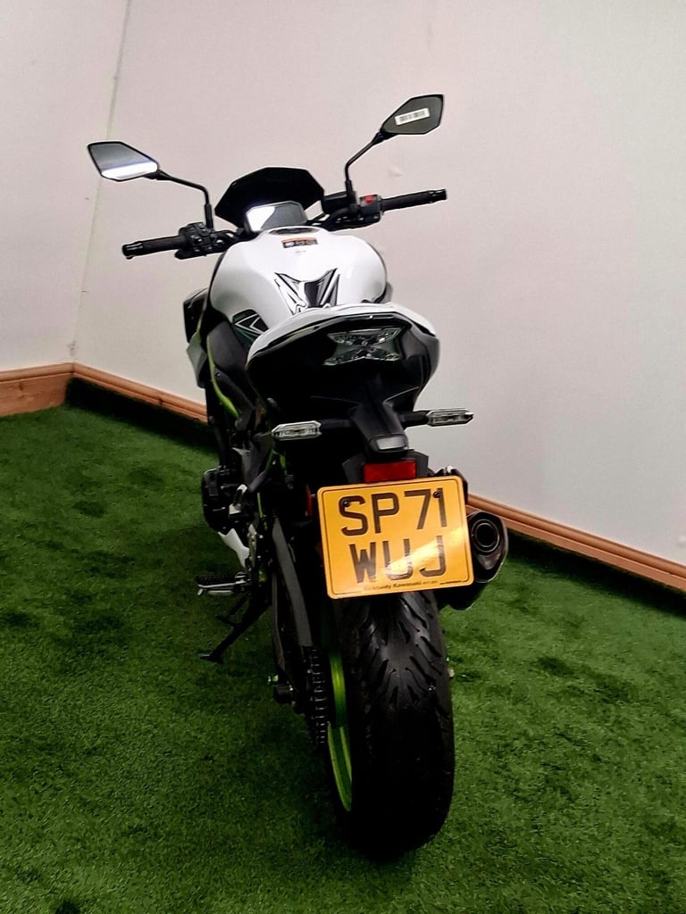 2021 Kawasaki Z ZR900FMFNN (21MY)  Petrol Manual