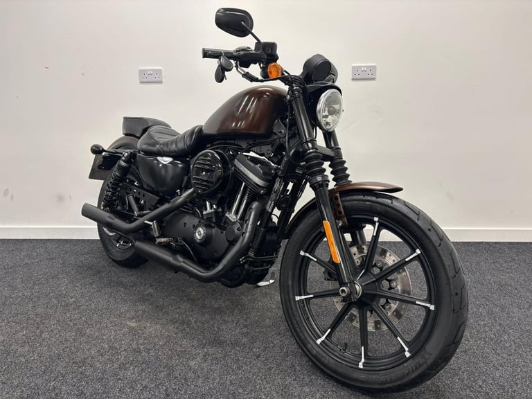 HARLEY DAVIDSON XL883N IRON ** SLASH CUT EXHAUSTS - 2 KEYS - MOT MAY 2026 **