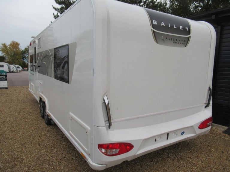 2024 Bailey Alicanto Porto