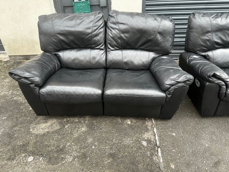 2 and 3 Seater Recliner Sofas for Sale 