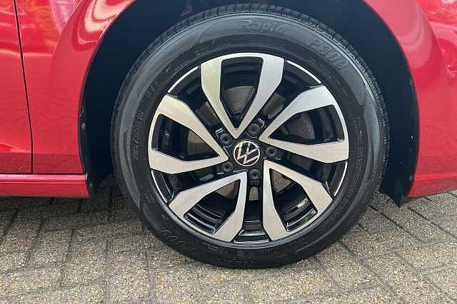 2021 Volkswagen Golf 1.0 TSI Active 5dr Hatchback Hybrid Manual