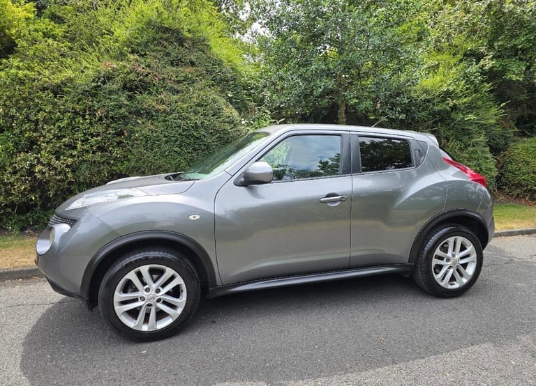 image for ^^FULL 1 YEAR MOT^^ NISSAN JUKE ACENTA 1.6 PETROL AUTOMATIC 5 DOOR