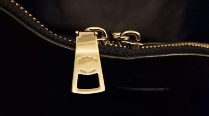 Classic genuine Coach tote bag