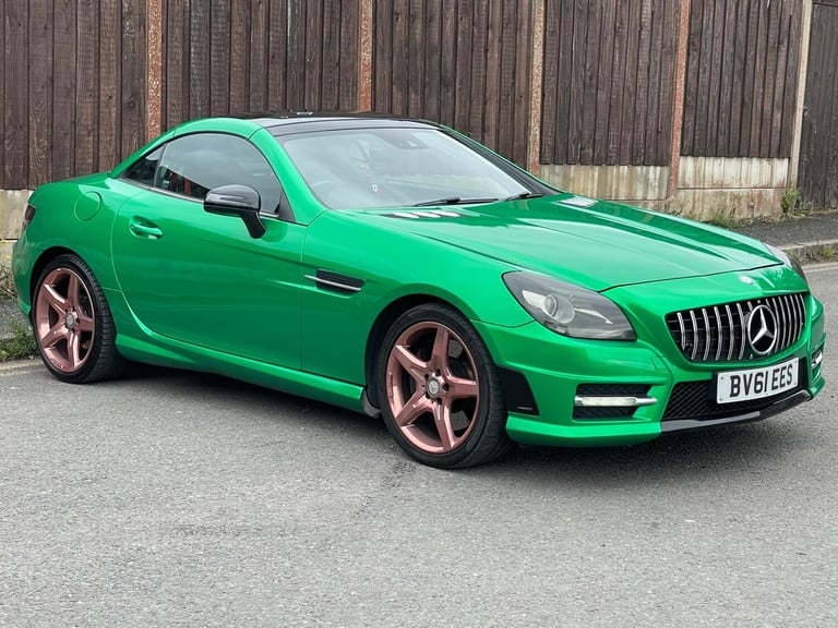 image for  Mercedes-Benz SLK 3.5 SLK350 BlueEfficiency AMG Sport Edition 125 G-Tronic+ Euro 5 (s/s) 2dr Pet...