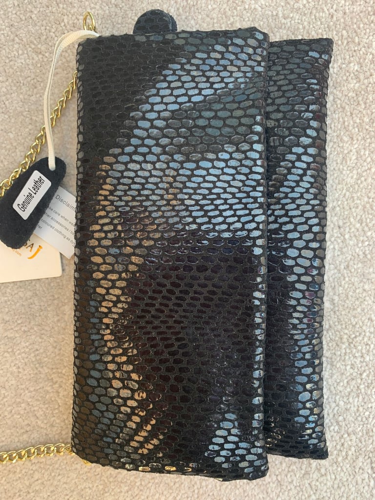 Malissa J Ladies Bag