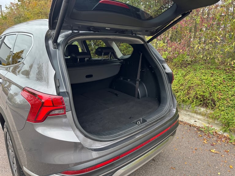 2022 Hyundai Santa Fe 1.6 TGDi Hybrid Premium 5dr Auto Estate Hybrid Automatic