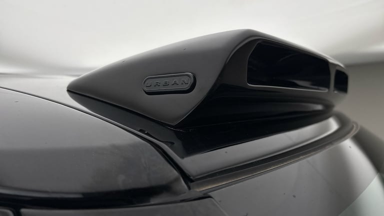 2025 Land Rover Defender 110 3.0 D250 MHEV X-Dynamic SE Hard Top SUV 5dr Diesel Auto 4WD MWB Euro...