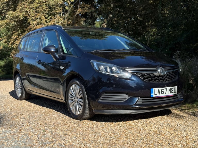 image for 2017 Vauxhall Zafira Tourer 1.4 Zafira Tourer Design T 5dr MPV Petrol Manual