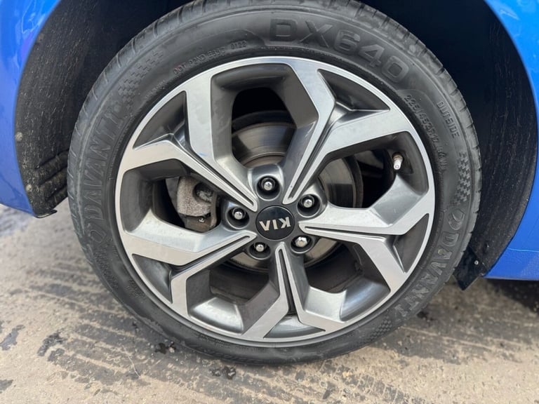 2019 Kia Ceed 1.4 T-GDi Blue Edition Hatchback 5dr Petrol DCT Euro 6 (s/s) (138 bhp) Hatchback Pe...