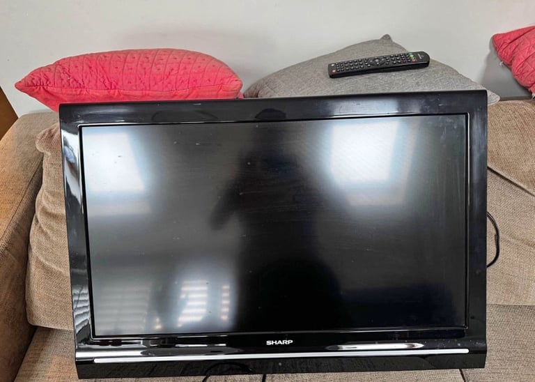 32in tv hd flatscreen