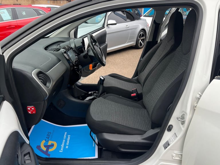2015 Citroen C1 1.2 PureTech Flair Hatchback 5dr Petrol Manual Euro 5 (Euro 5) (82 ps) HATCHBACK ...