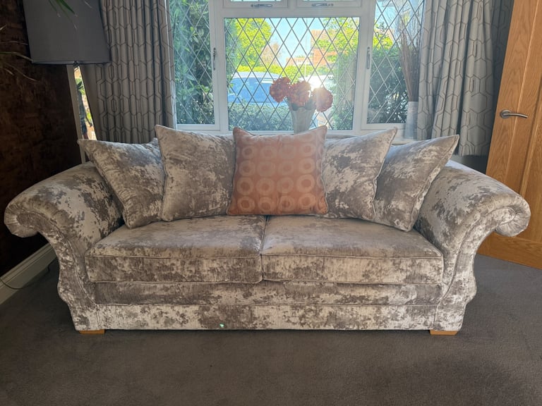 3 Seater Crushed Velvet Sofa