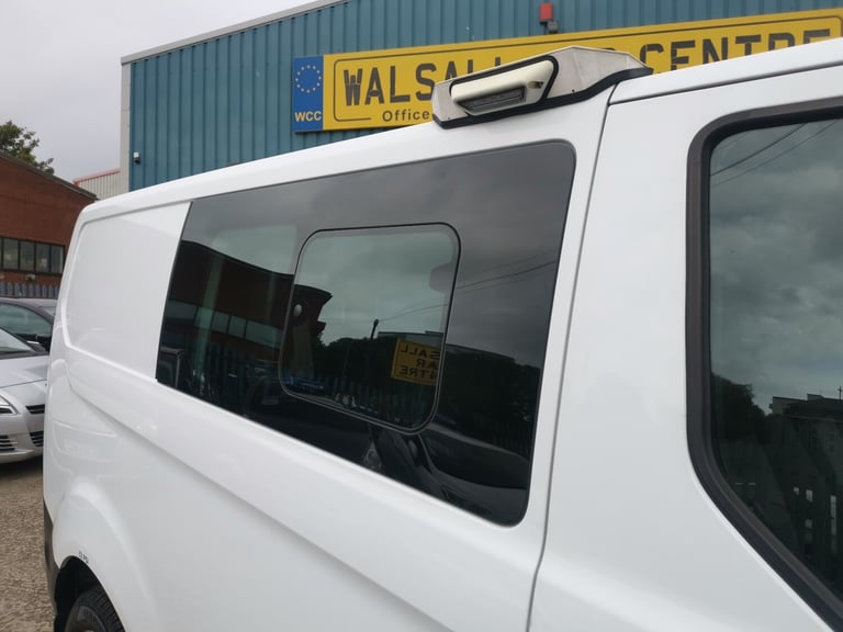 2018 Ford Transit Custom 2.0 TDCi 105ps Low Roof D/Cab Van PANEL VAN Diesel Manual
