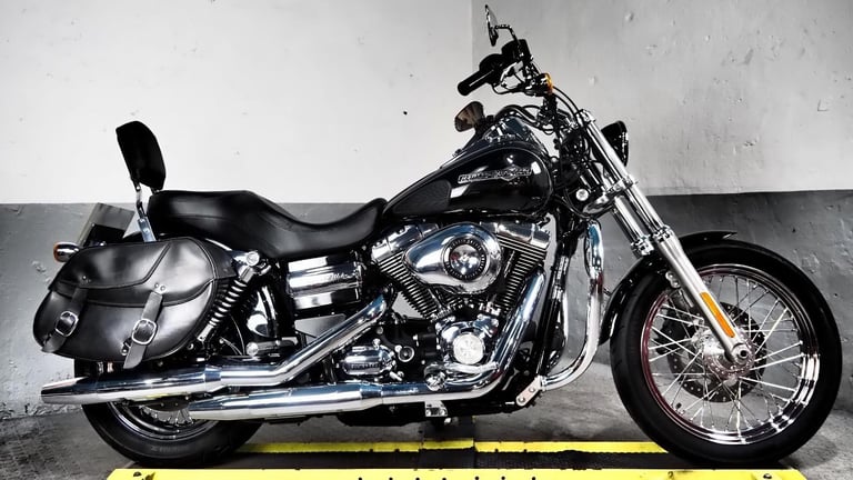 Harley-Davidson Dyna SUPER GLIDE CUSTOM 1585cc Luggage,sissy bar engine bars