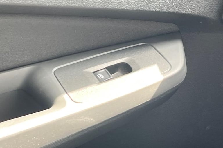 2025 Ford Transit Connect 240 Limited AUTO L2 LWB 2.0 EcoBlue 122ps, PLYLINED, CRUISE CONTROL Aut...