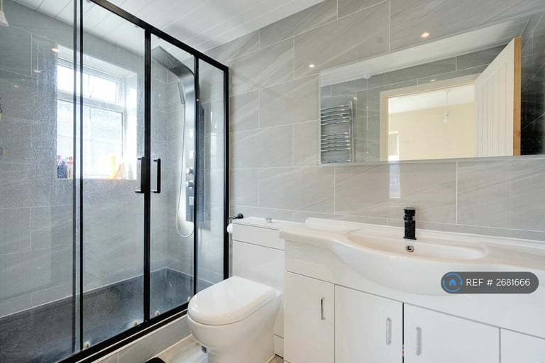 3 bedroom house in Cranborne Avenue, Maidstone, ME15 (3 bed) (#2681666)