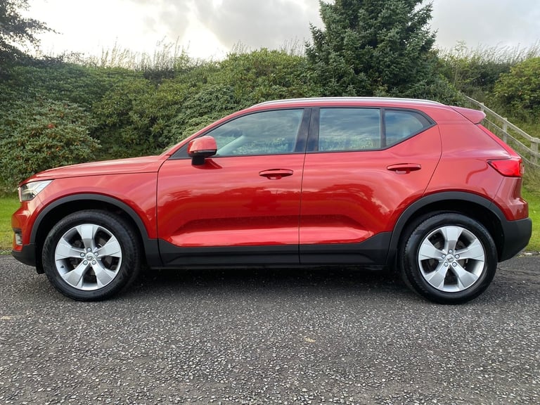 2018 Volvo XC40 2.0 D3 Momentum SUV 5dr Diesel Auto Euro 6 150BHP