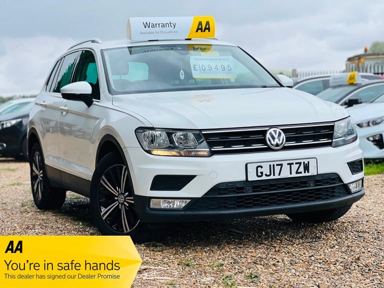 image for Volkswagen Tiguan 2.0 TDI BlueMotion Tech SE Navigation SUV 5dr Diesel Manual Eu