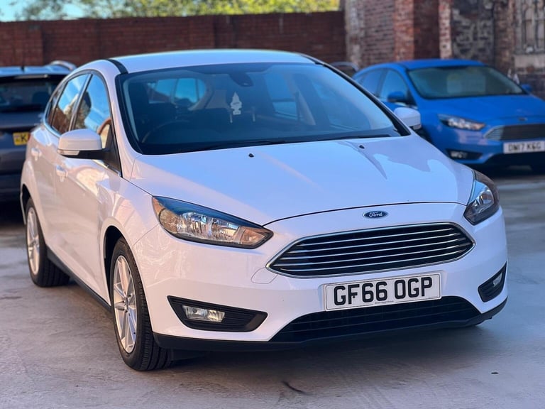 FORD FOCUS 1.0T EcoBoost Zetec Euro 6 (s/s) 5dr 2016