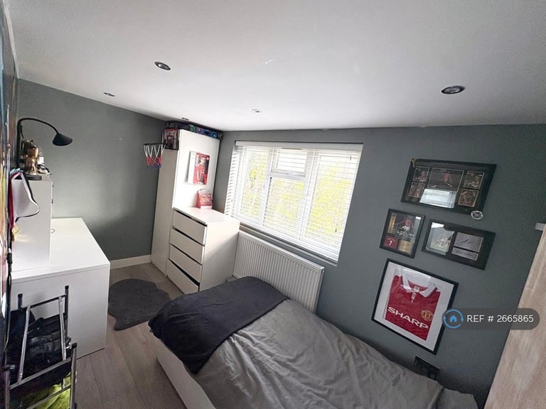 5 bedroom house in Primrose Hill, Kings Langley, WD4 (5 bed) (#2665865)
