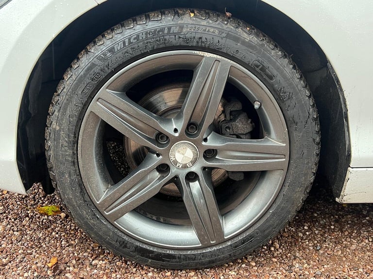 BMW 1 SERIES 2.0 120d Sport 3 door 2014