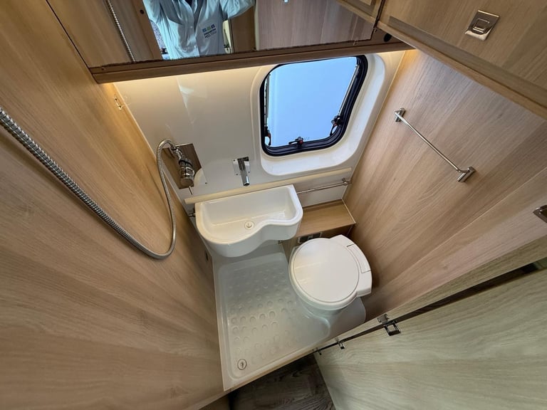 Auto-Trail Tribute 669 4 Berth Rear Fixed Beds 2015 Motorhome For Sale 