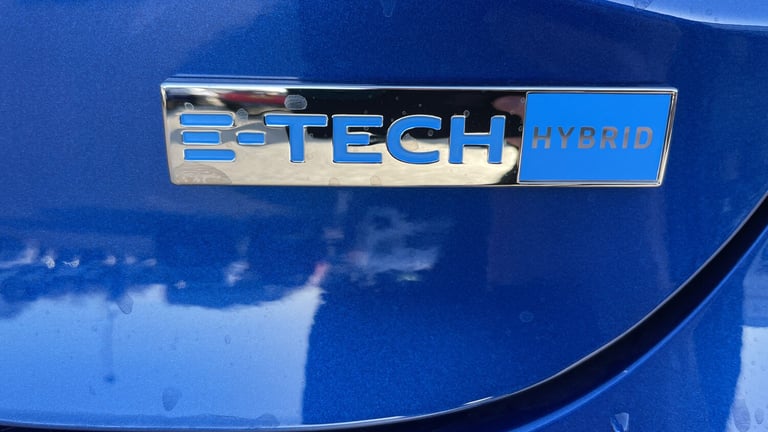 2022 Renault Clio 1.6 E-TECH full hybrid 145 Techno 5dr Auto Hybrid Hatchback Hatchback Hybrid Au...