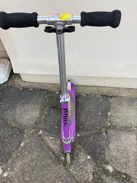 JD BUG  ALUMINIUM SCOOTER only £10  in GOOD USED CONDITION   still for sale