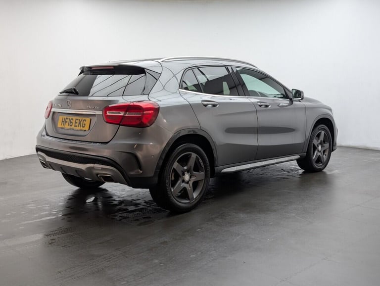  Mercedes-Benz A-Class 2.1 GLA220d AMG Line (Premium) SUV 5dr Diesel 7G-DCT 4MATIC Euro 6 (s/s) (...