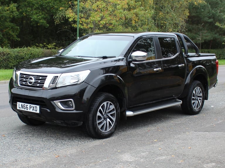 2016 Nissan Navara 2.3 dCi Acenta+ Pickup Double Cab 4dr Diesel Manual 4WD Euro
