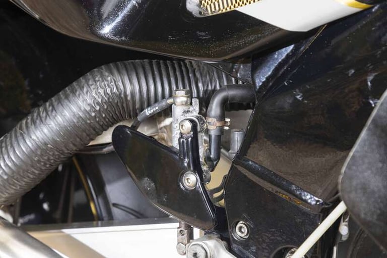 1995 Yamaha YZF YZF750 R PETROL Manual