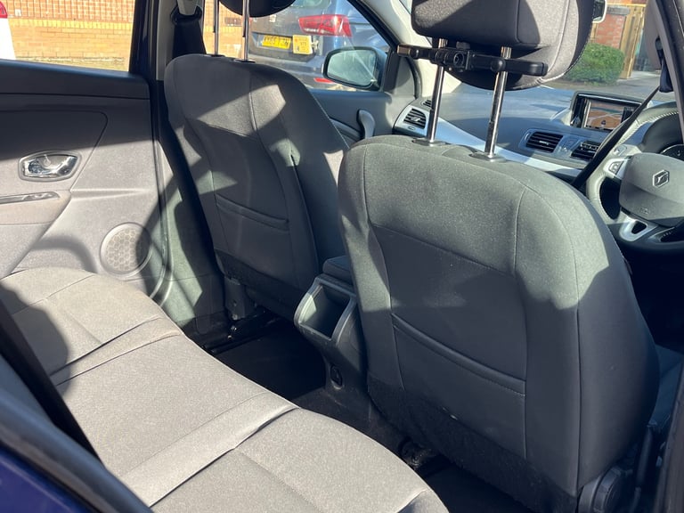 Renault, MEGANE, Estate, 2012, Manual, 1598 (cc), 5 doors