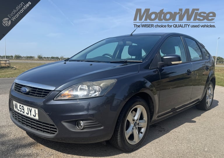 2009 Ford Focus 1.6 TDCi Zetec 5dr 110 £35 TAX FULL SERVICE HISTORY AIR CON AC HTD SCREEN HATCHBA...