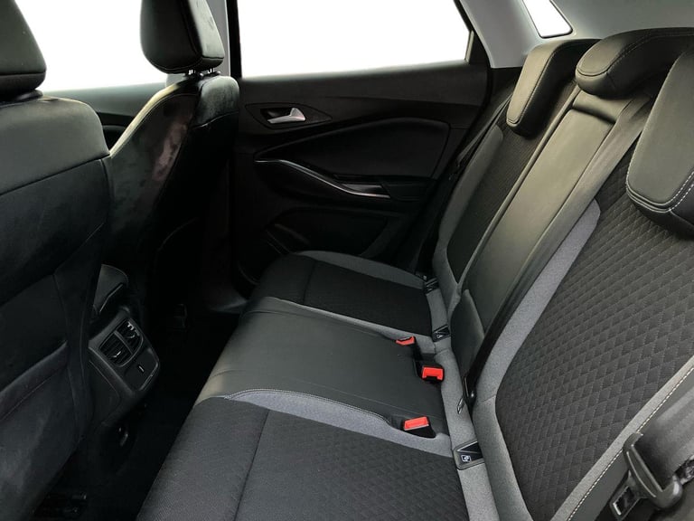 2020 Vauxhall Grandland X 1.2 Turbo SRi Nav 5dr Hatchback PETROL Manual
