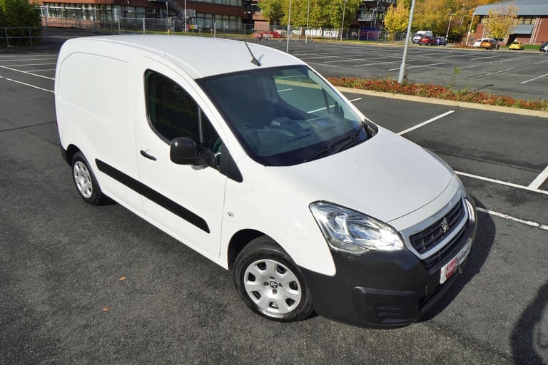 2018 Peugeot Partner 1.6 Partner Professional L1 Blue HDi + EURO 6 Panel Van Diesel Manual