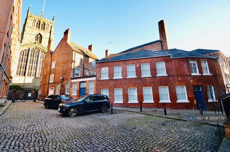 3 bedroom house in Commerce Square, Nottingham, NG1 (3 bed) (#2658779)