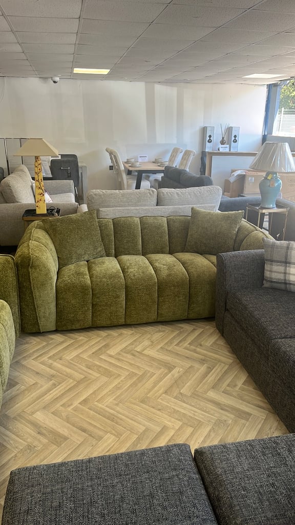 Bubble sofa set 3&2 RRP £3,699