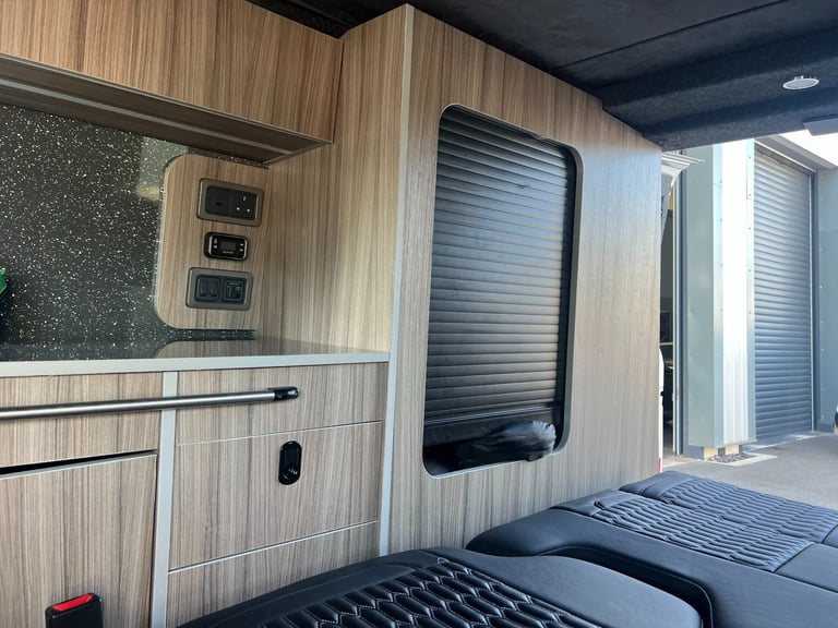 2020 Ford Transit Custom 2.0 EcoBlue 130ps Low Roof D/Cab Limited Van PANEL VAN Diesel Manual