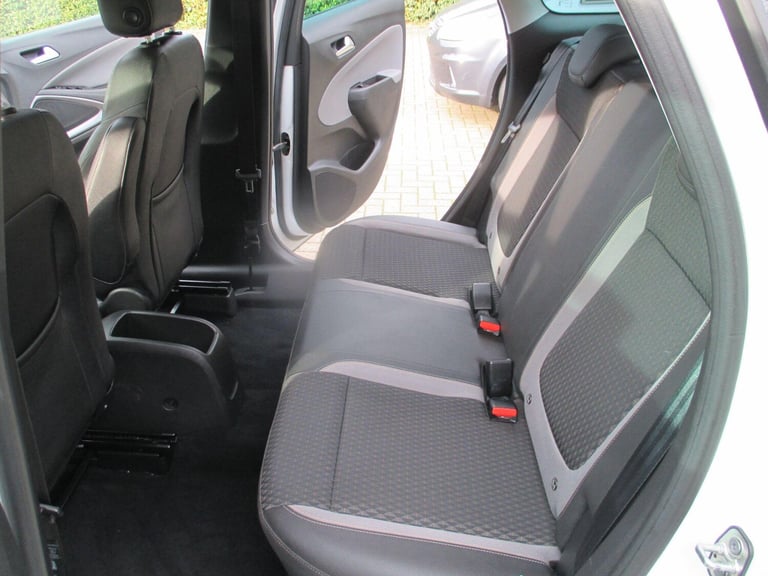 2019 Vauxhall Crossland X 1.2T ecoTec [110] Elite 5dr [6 Speed] [S/S] HATCHBACK PETROL Manual