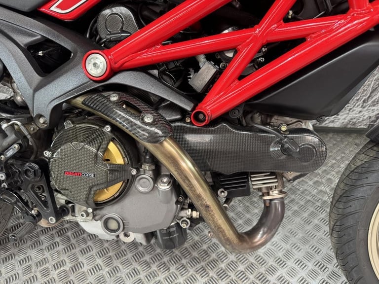 DUCATI MONSTER 1100 S M1100S 2009