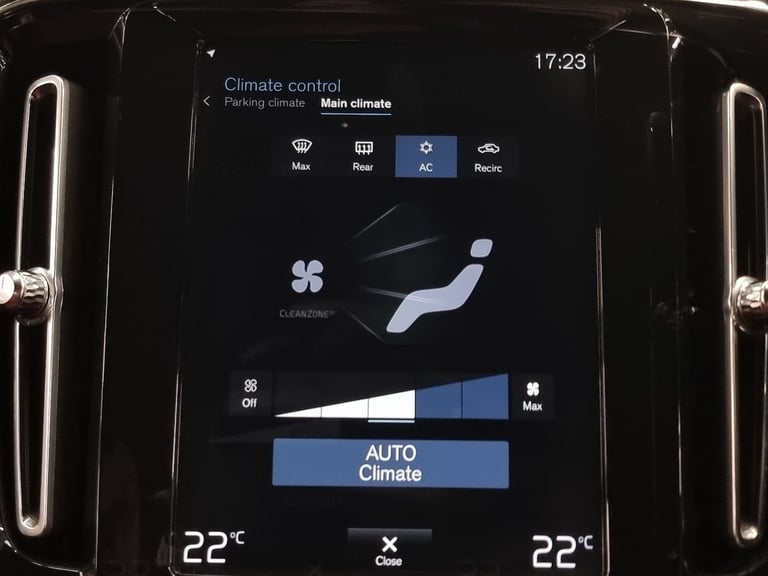 2020 Volvo XC40 1.5 T3 Inscription SUV 5dr Petrol Manual Euro 6 (s/s) (163 ps) - SENSUS SAT Suv P...