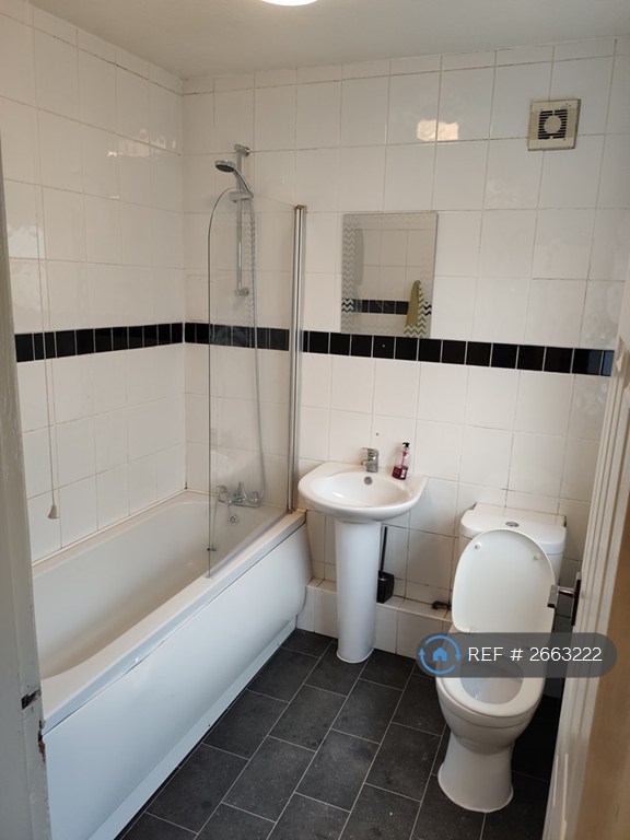 3 bedroom house in Mynors Street, Stoke-On-Trent, ST1 (3 bed) (#2663222)