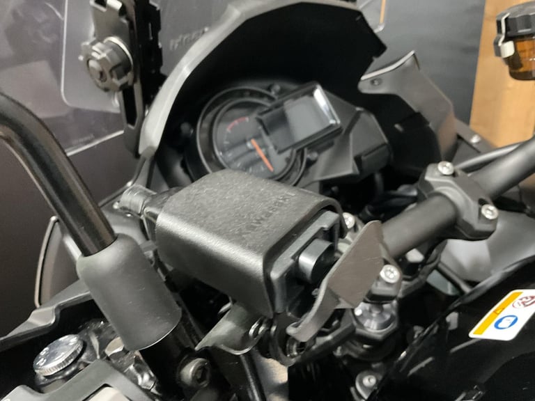 Kawasaki Versys 1100 2025 Brand New! Last 1! FREE TOURING KIT! FREE UK DELIVERY!
