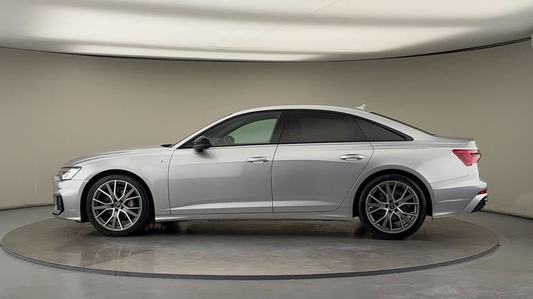 2022 Audi A6 Saloon 2.0 TFSI 40 Black Edition Saloon 4dr Petrol S Tronic Euro 6 (s/s) (204 ps) Sa...