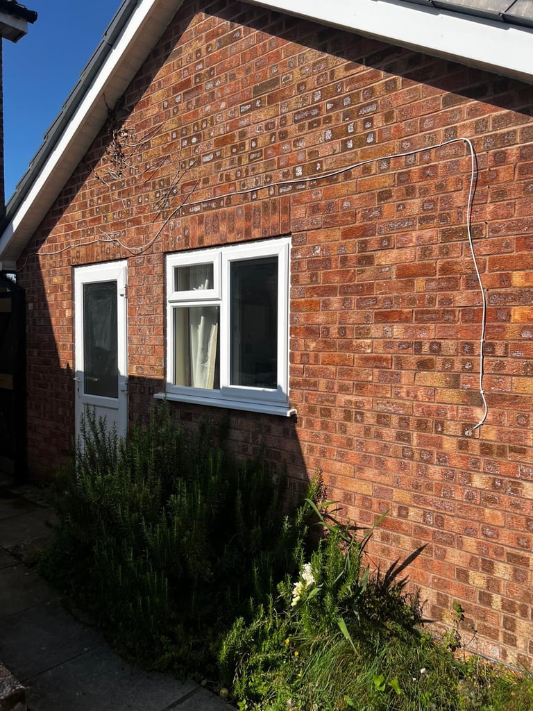 Private entires studio room